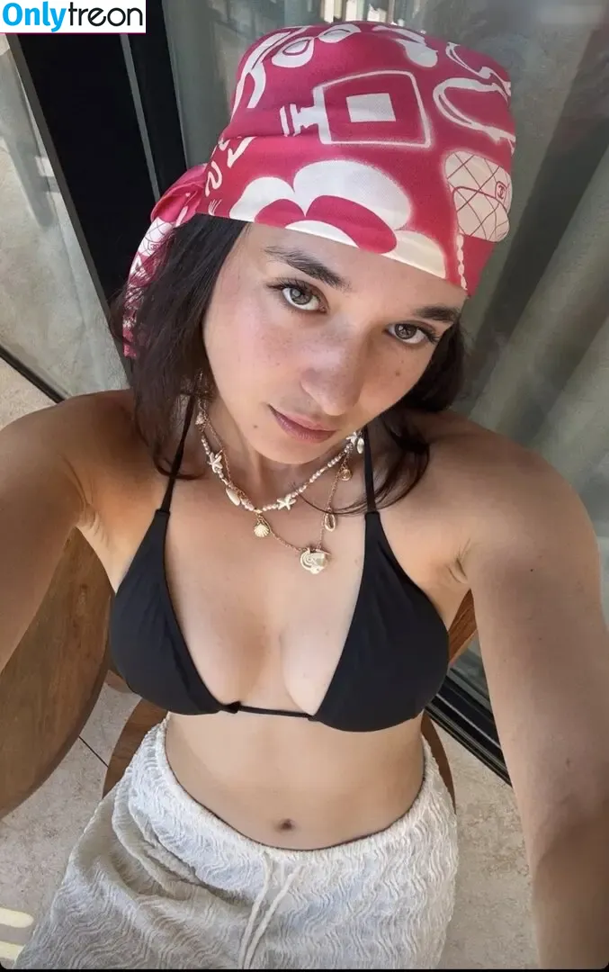 Eva Lys nude photo #0175 (eva.lys / evazolia)