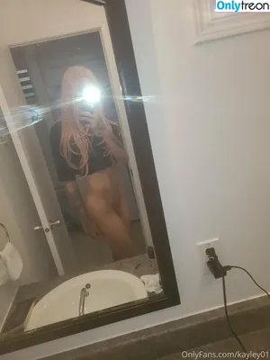  nude photo #0009
