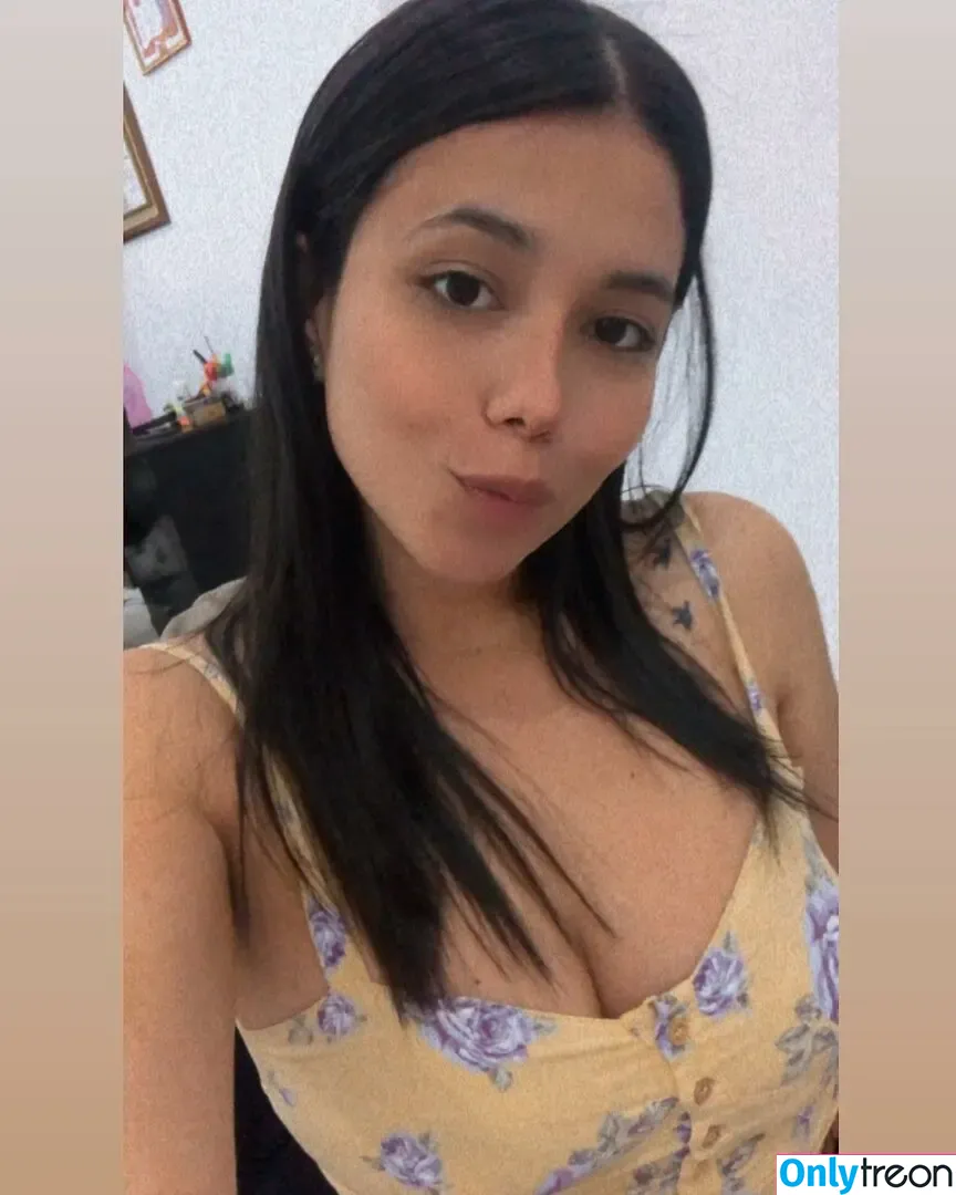 Eva Miranda nude photo #0002 (evaamirandaat / kimmiranda)