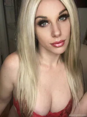 eva_rocksttv / Eva Angelica nude photo #0032