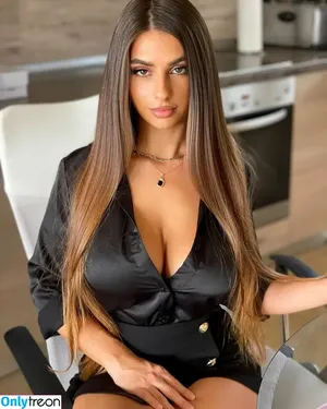 Eva Savagiou / ___evasavagiou nude photo #0024