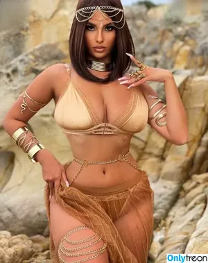 Eva Savagiou / ___evasavagiou nude photo #0056