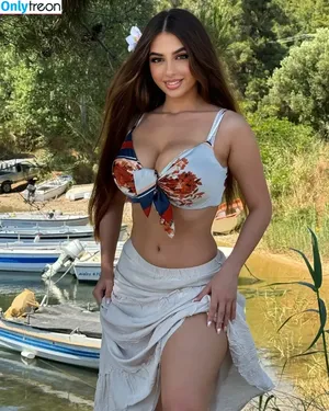Eva Savagiou / ___evasavagiou nude photo #0379