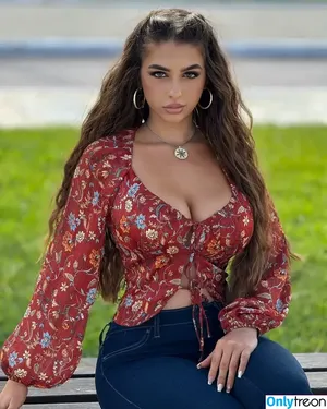 Eva Savagiou / ___evasavagiou nude photo #0420