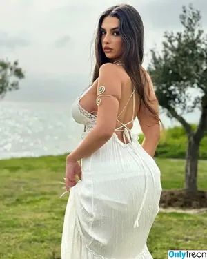 Eva Savagiou / ___evasavagiou nude photo #0550