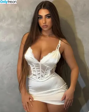 Eva Savagiou / ___evasavagiou nude photo #0854