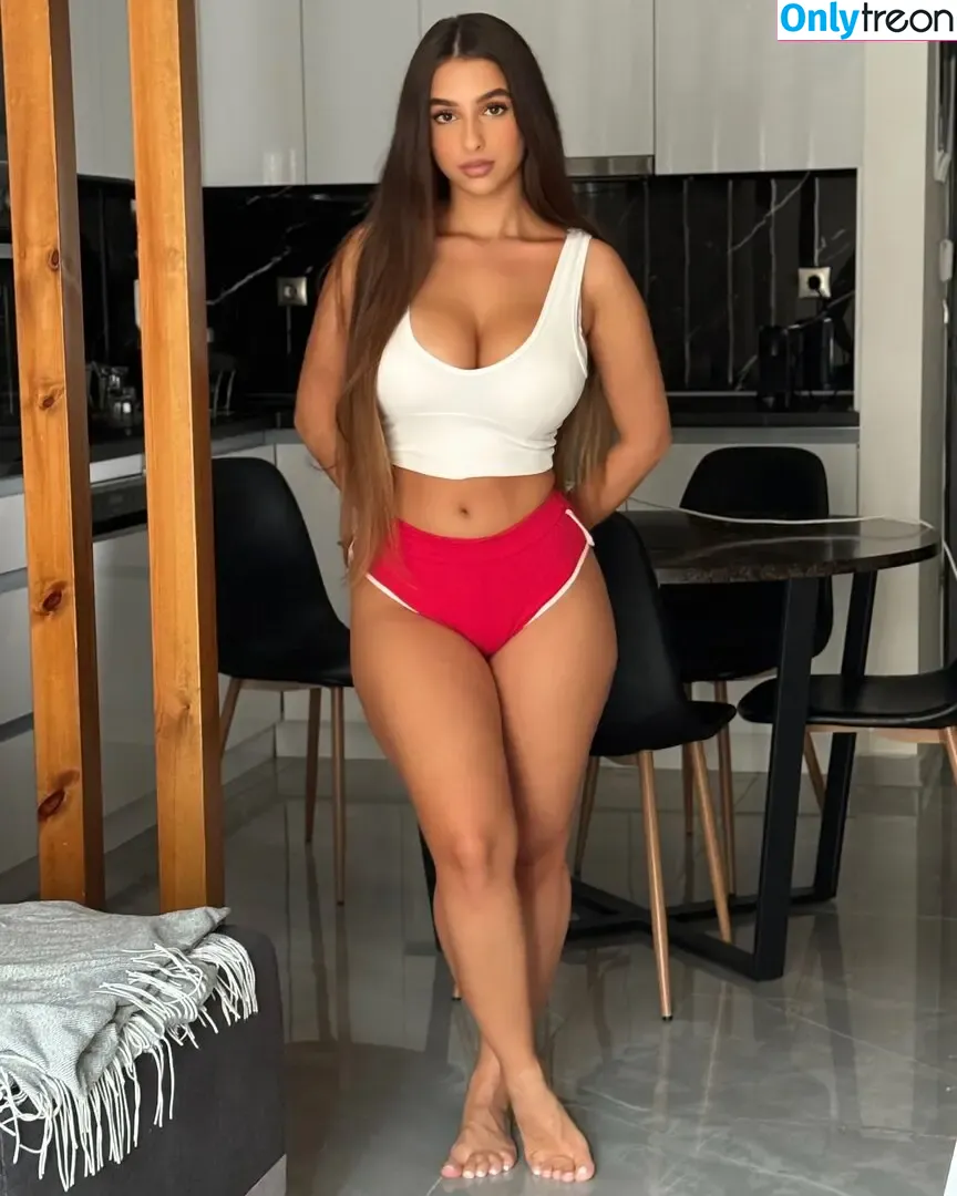 Eva Savagiou nude photo #0278 (___evasavagiou)