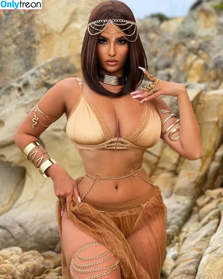 Eva Savagiou nude photo #0593 (___evasavagiou)