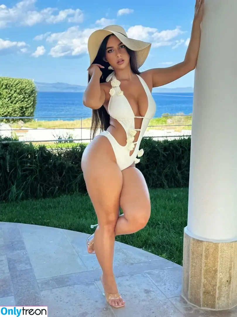 Eva Savagiou nude photo #0971 (___evasavagiou)