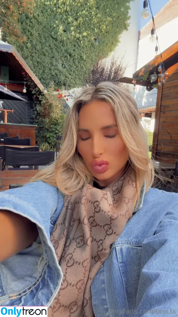 eva.sky.ts nude photo #0011 (evaskye)