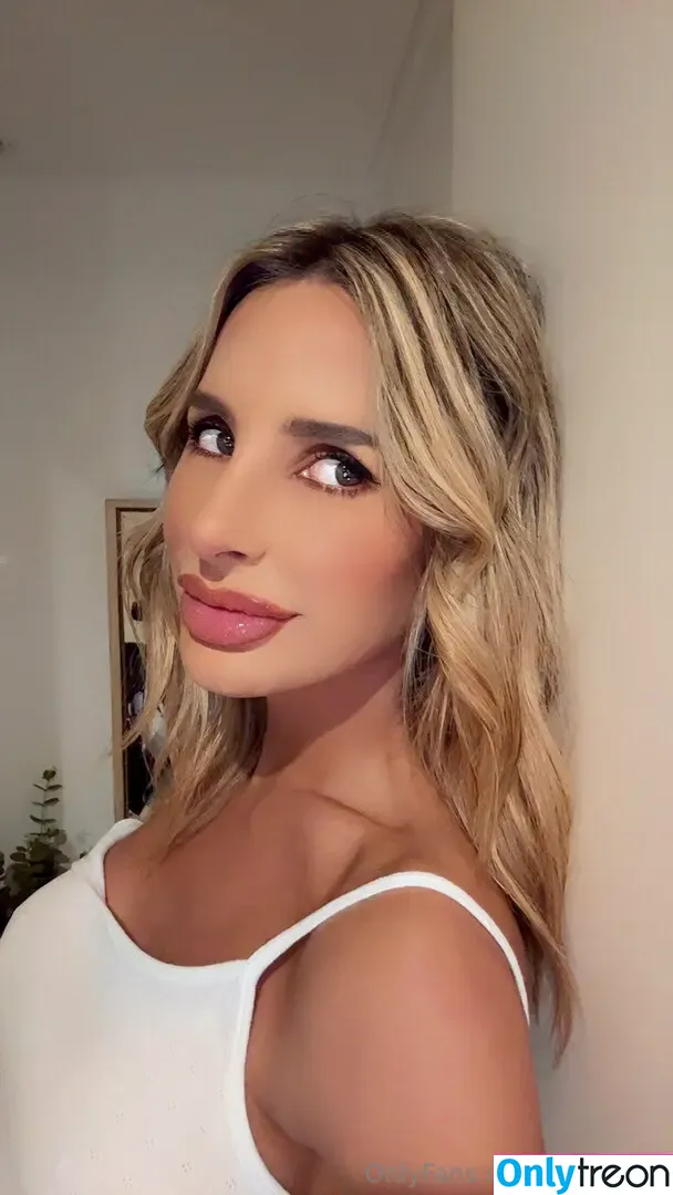 eva.sky.ts nude photo #0055 (evaskye)