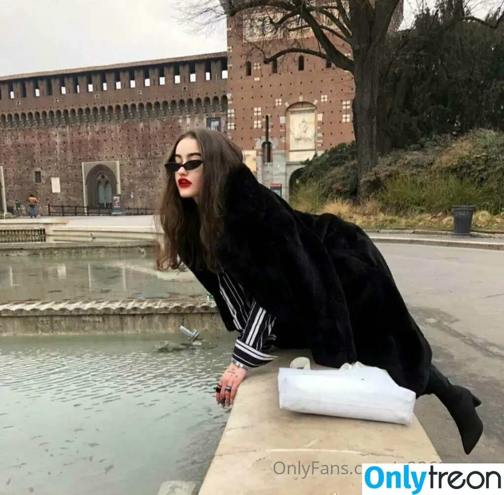 Eva Torrid nude photo #0009 (eva_torrid / evatori)