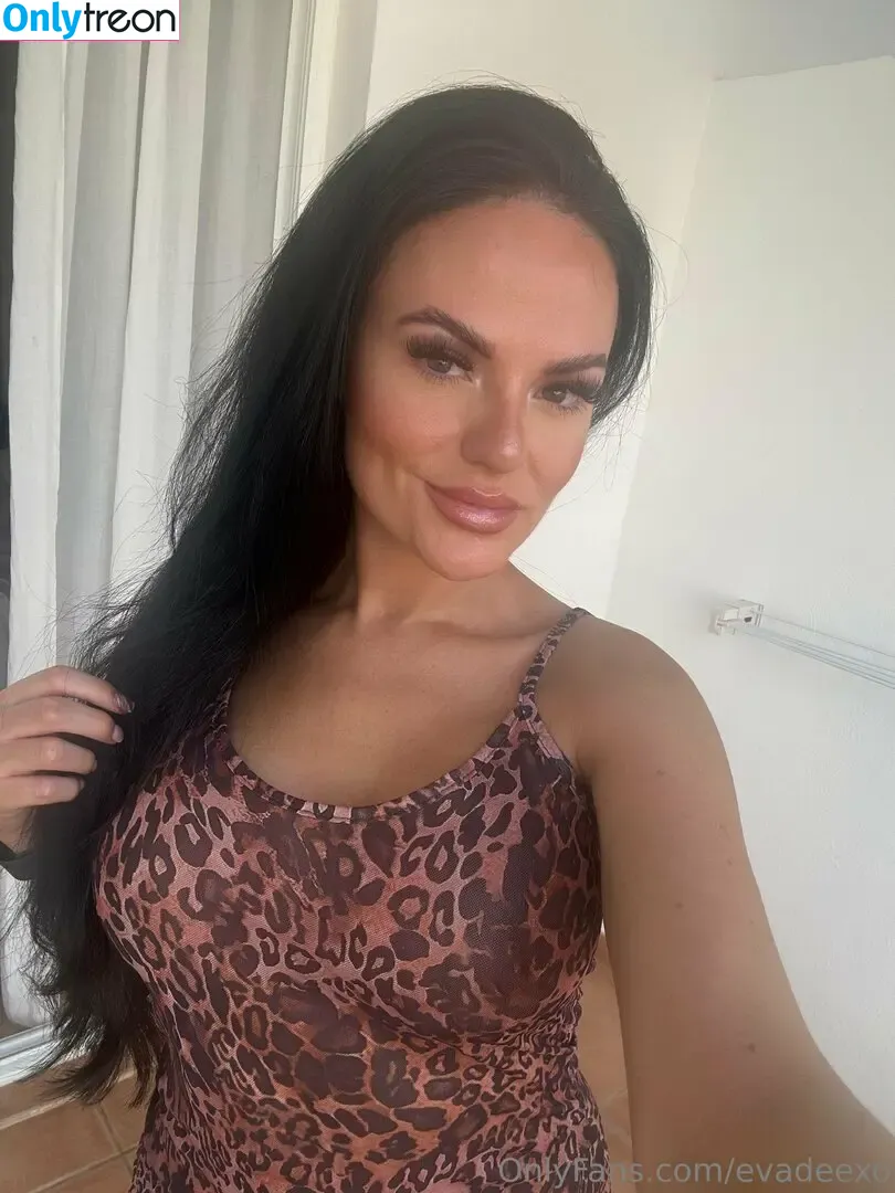 evadeexo nude photo #0155 (evettexo)