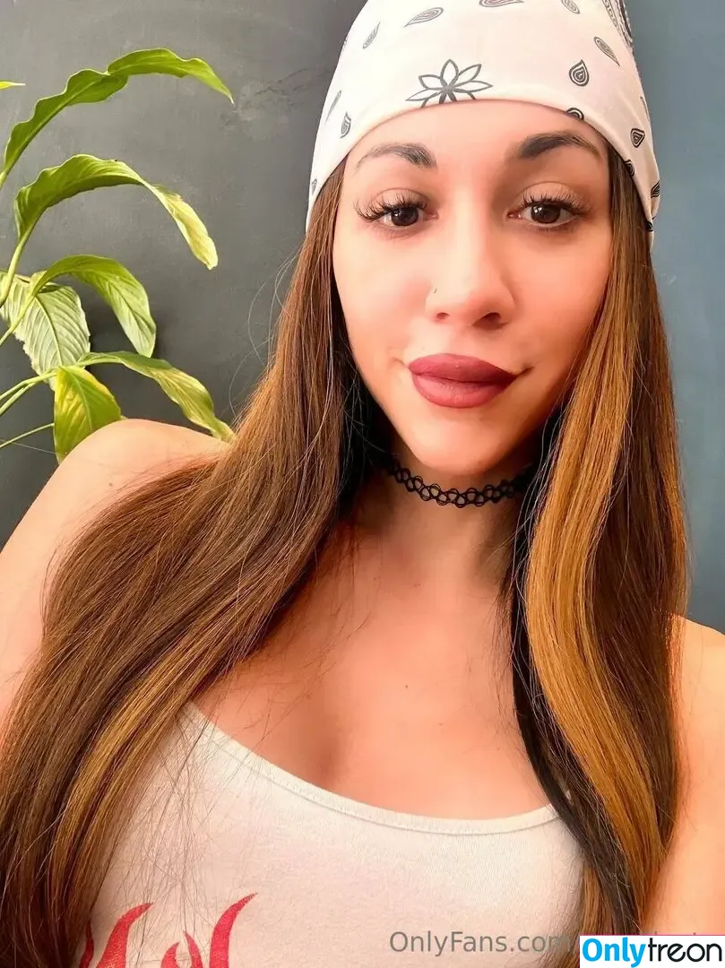 Evangelina Fox nude photo #0001 (eva.lika.ts / evaafox_)