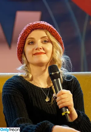 Evanna Lynch / evannalynch nude photo #0040