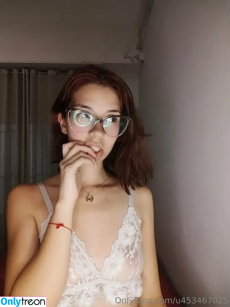 evasilente nude photo #0021 (phalareginah)