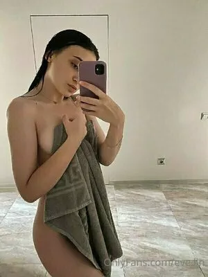  nude photo #0005