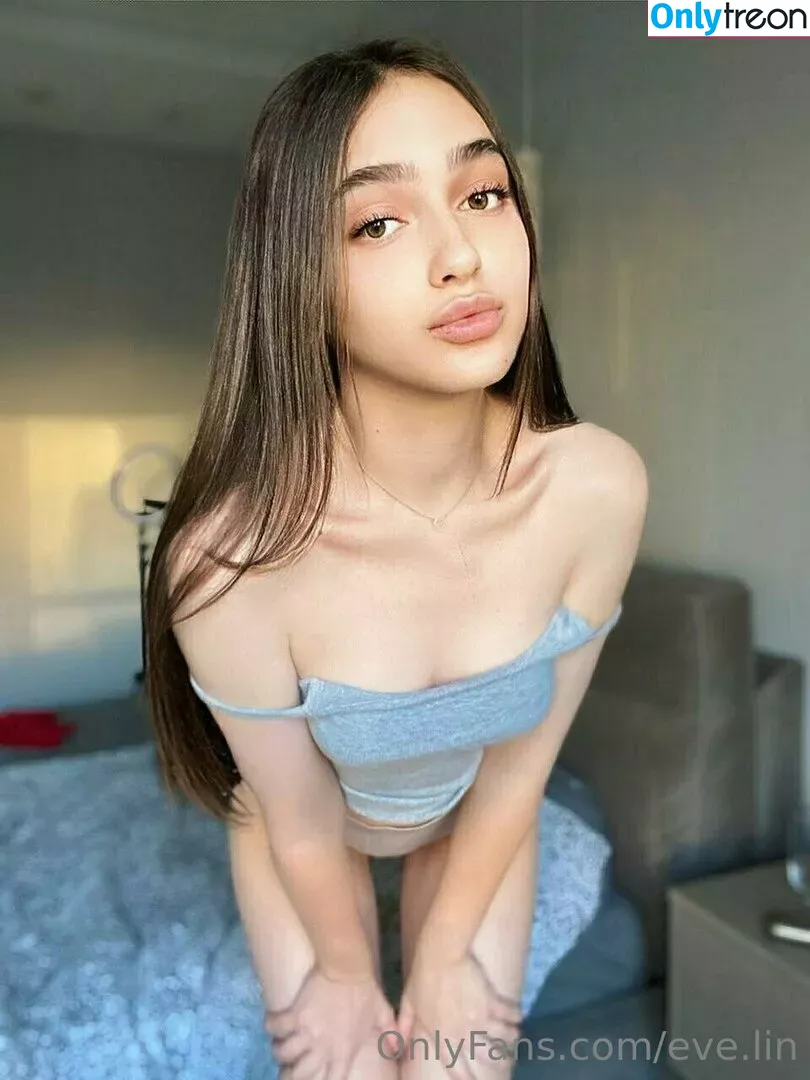 eve_llin nude photo #0028 (eve_llin)