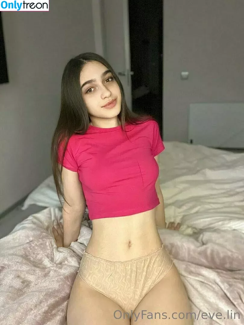 eve_llin nude photo #0058 (eve_llin)