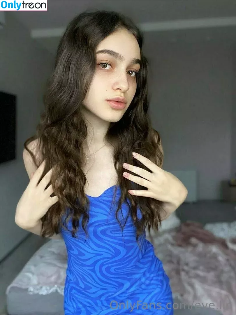 eve_llin nude photo #0059 (eve_llin)