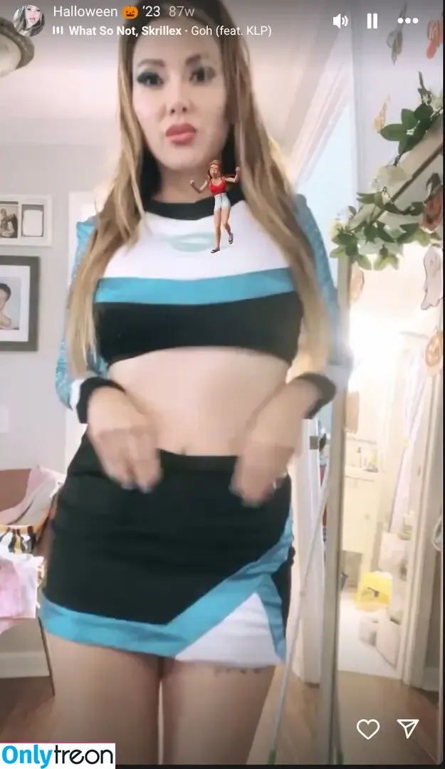 Evebbk nude photo #0056 (Evebbk)