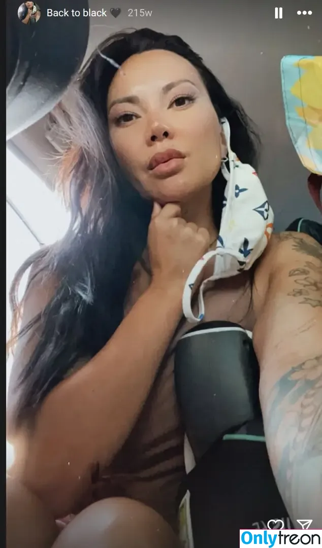 Evebbk nude photo #0079 (Evebbk)