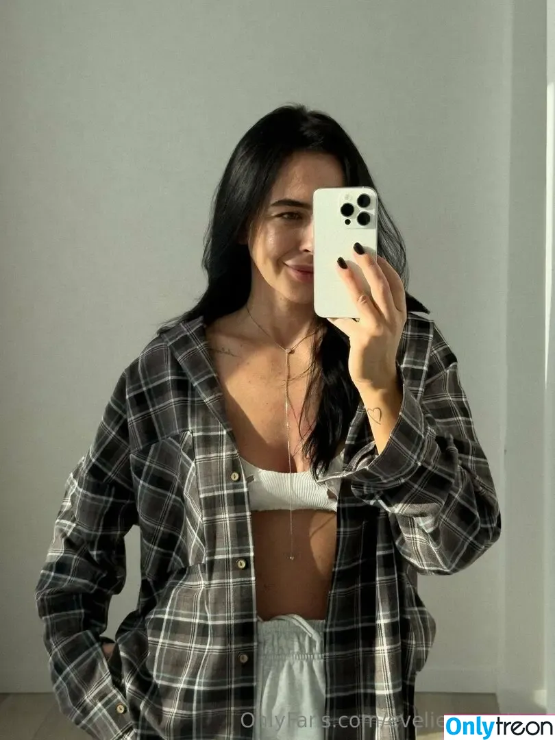 eveliensan_fans nude photo #0017 (eveliensan)