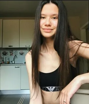 Evelin / _lana_bananaa_ / evelin3131.90 / naomimi000 nude photo #0071