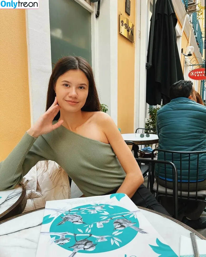 Evelin nude photo #0069 (_lana_bananaa_ / evelin3131.90 / naomimi000)