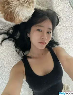 Evelyn Ha / eveee9 / hjevelyn nude photo #0077
