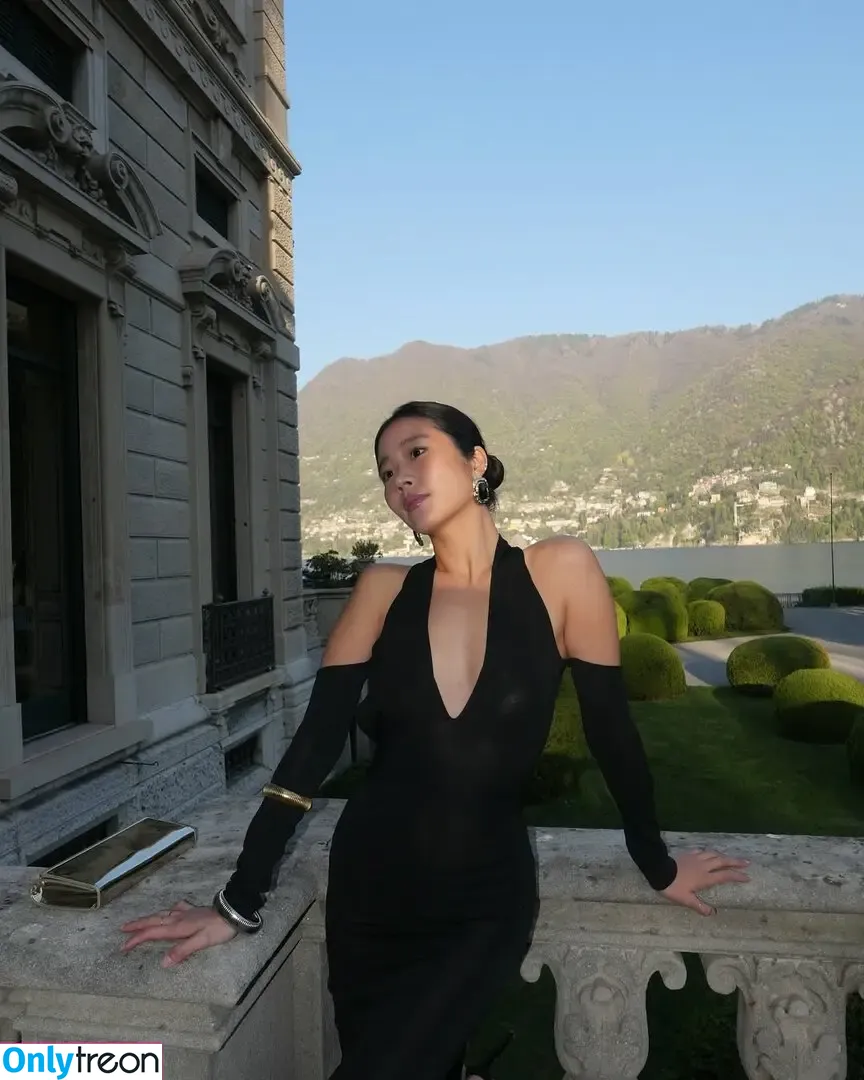 Evelyn Ha nude photo #0070 (eveee9 / hjevelyn)