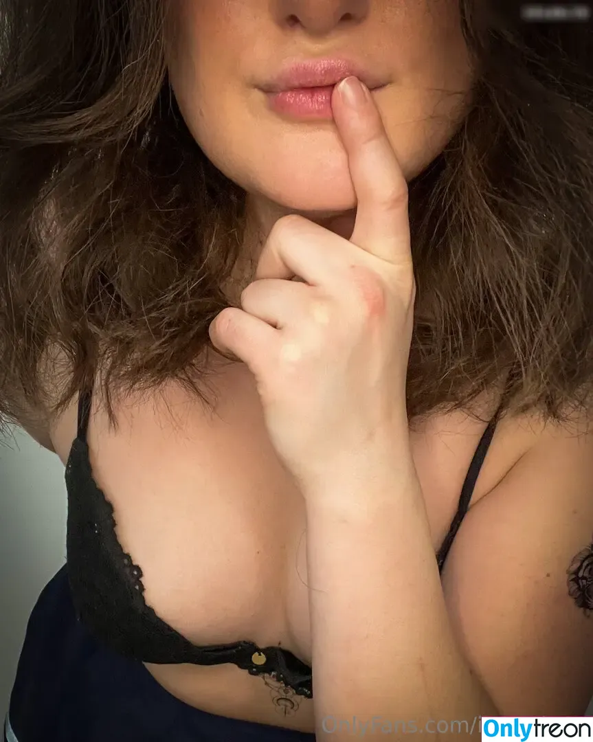 Evelynxka nude photo #0380 (Evelynxka)