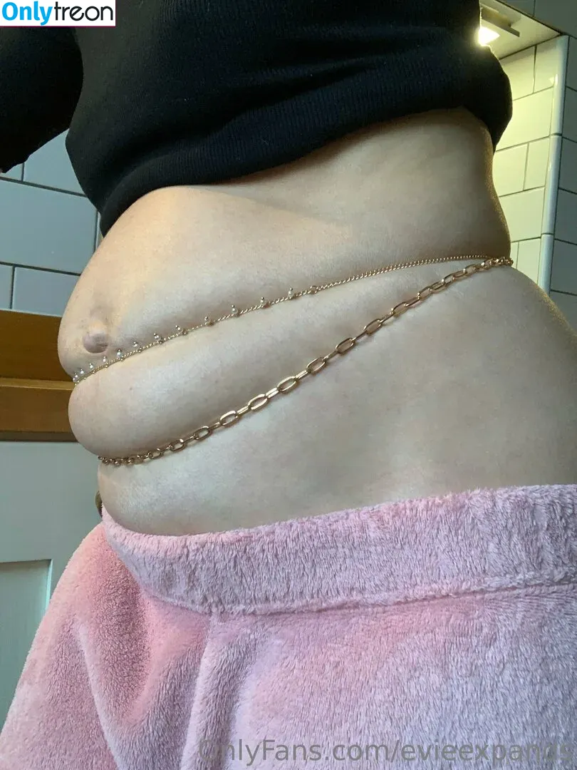 evieexpands nude photo #0285 (evie_expansion)