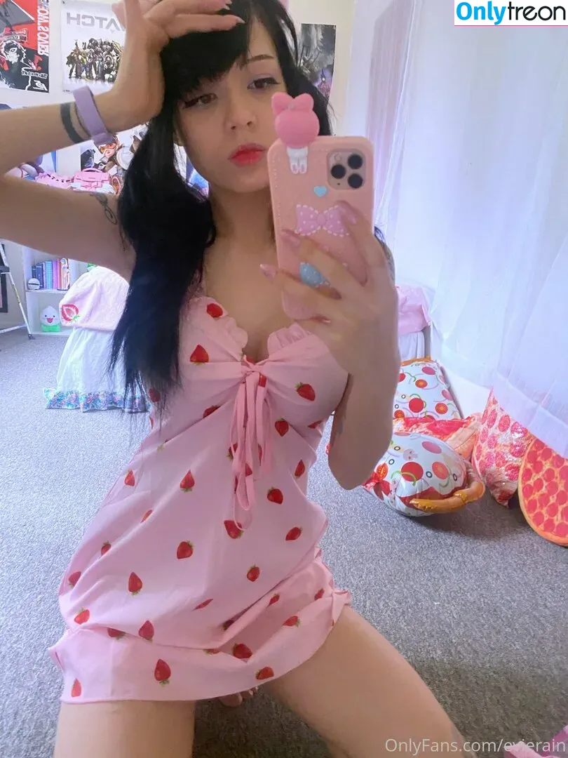 evierain nude photo #0179 (korpsekitten)