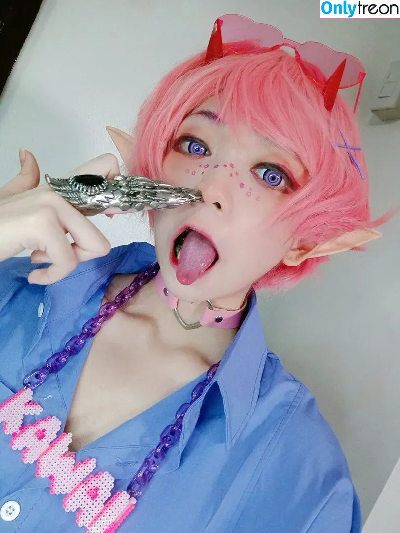 Evil Overlord Gabo nude photo #0207 (GaboVillain / eviloverlord_gabo)