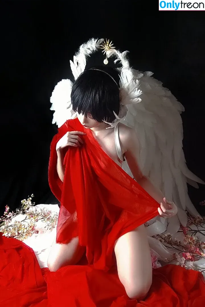 Evil Overlord Gabo nude photo #0284 (GaboVillain / eviloverlord_gabo)