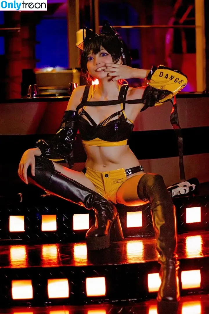 Evil Overlord Gabo nude photo #0876 (GaboVillain / eviloverlord_gabo)