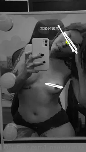 evvilmoon / evyn.moon nude photo #0009