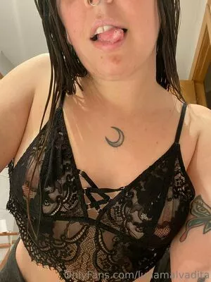 evvilmoon / evyn.moon nude photo #0029