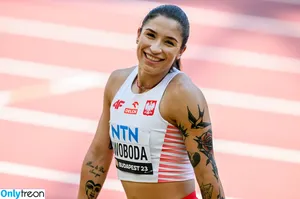 Ewa Swoboda / Olympian / litttlerunner nude photo #0096