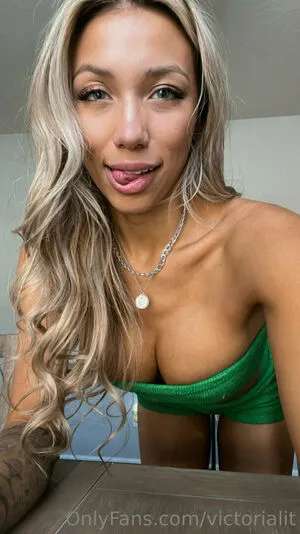  nude photo #0009