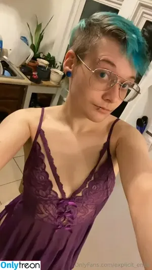 explicit_enby / mxmike_ nude photo #0171