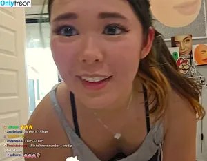 ExtraEmily / extra.emilay / extraemilyy / extremly_cute nude photo #0776