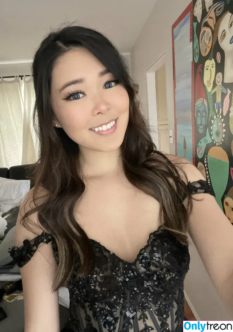ExtraEmily nude photo #0082 (extra.emilay / extraemilyy / extremly_cute)