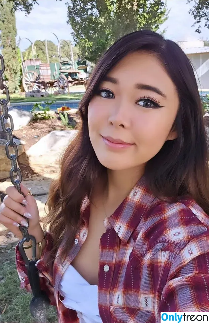 ExtraEmily nude photo #0185 (extra.emilay / extraemilyy / extremly_cute)