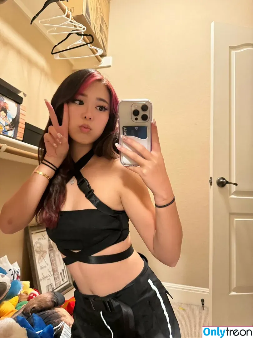 ExtraEmily nude photo #0261 (extra.emilay / extraemilyy / extremly_cute)