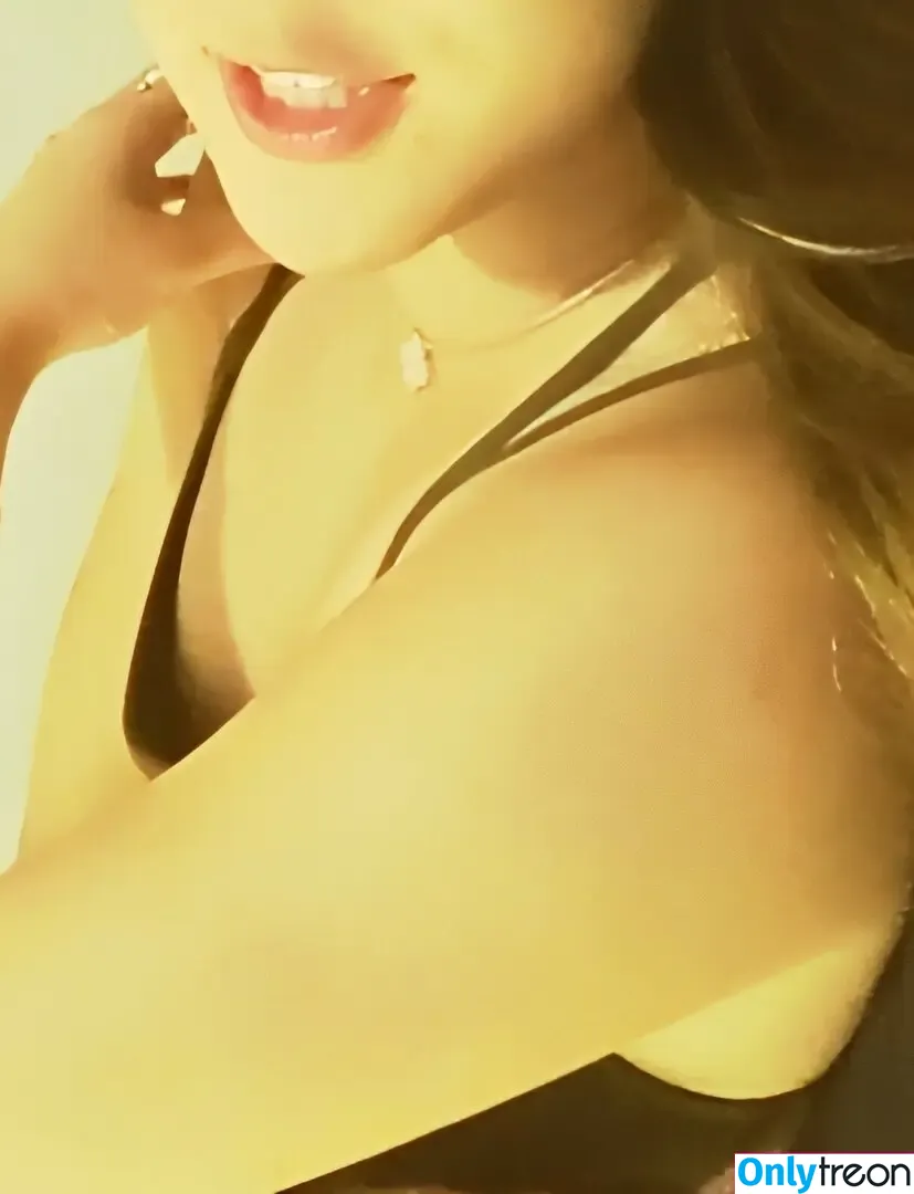 ExtraEmily nude photo #0451 (extra.emilay / extraemilyy / extremly_cute)