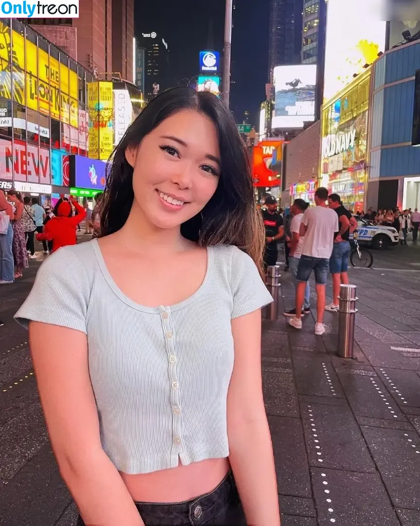 ExtraEmily nude photo #0556 (extra.emilay / extraemilyy / extremly_cute)
