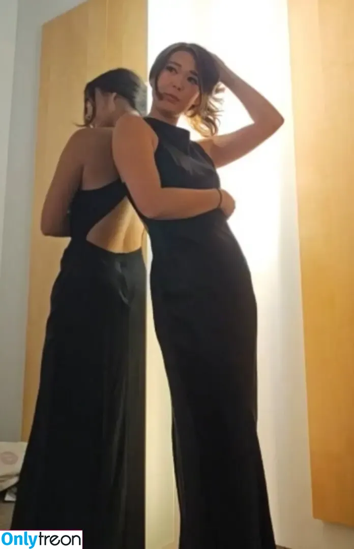 ExtraEmily nude photo #0841 (extra.emilay / extraemilyy / extremly_cute)