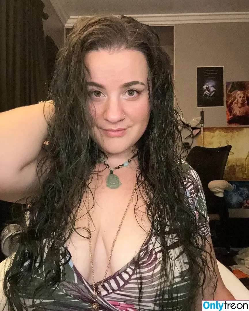Eyevoree nude photo #0001 (eyevoreee)